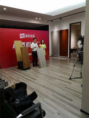 用心服務 鉅惠不止|康輝地板全國聯(lián)動工廠搶購會圓滿結束!